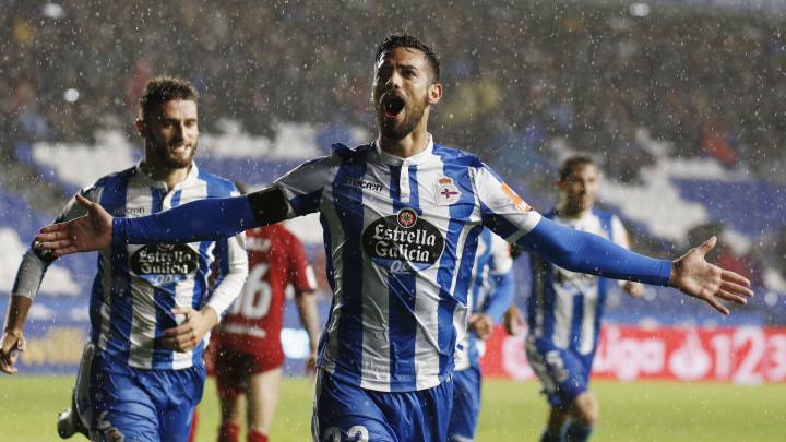 Pablo Marí, jugador fichado por el Fluminese, celebra un gol con el Deportivo