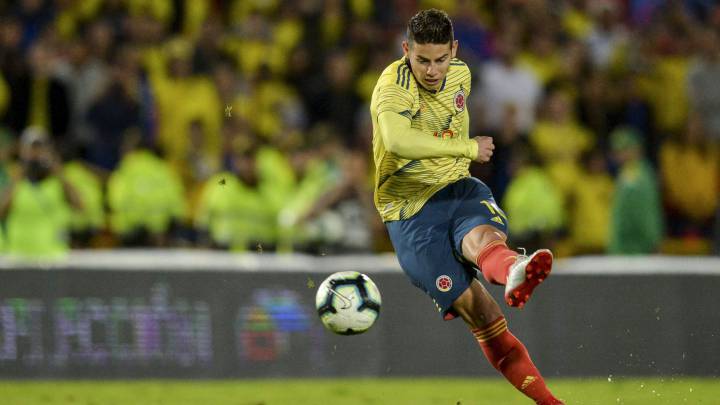 Madrid must "make sacrifices" with James - Napoli president