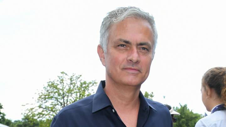 Mourinho llegando a Wimbledon.