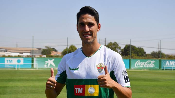 PRESENTACION NUEVO FICHAJE JUGADOR ELCHE FIDEL CHAVES