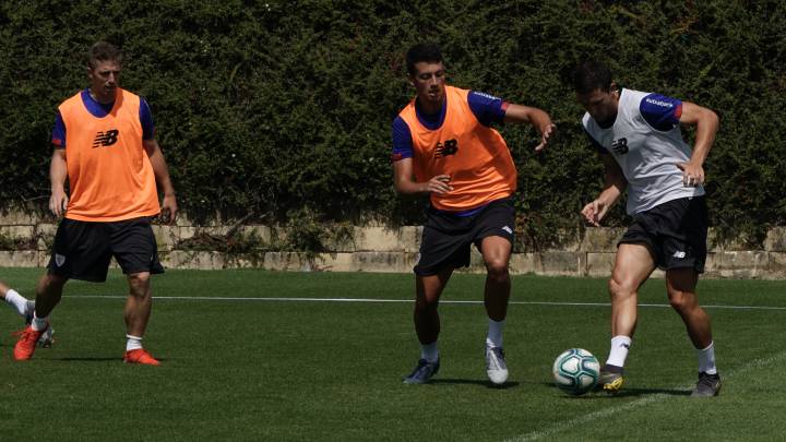 De Marcos cumple una década como león: "Es un orgullo"