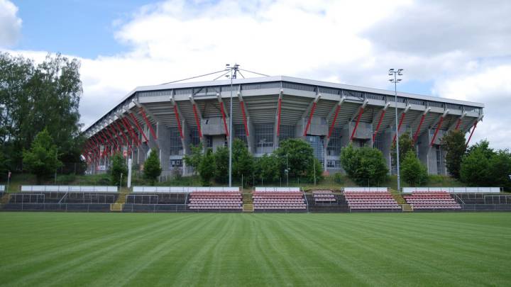 El estadio del Kaiserlautern, de la tercera división de Alemania.