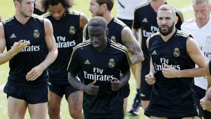 Mendy to emulate Roberto Carlos and Marcelo - Karembeu