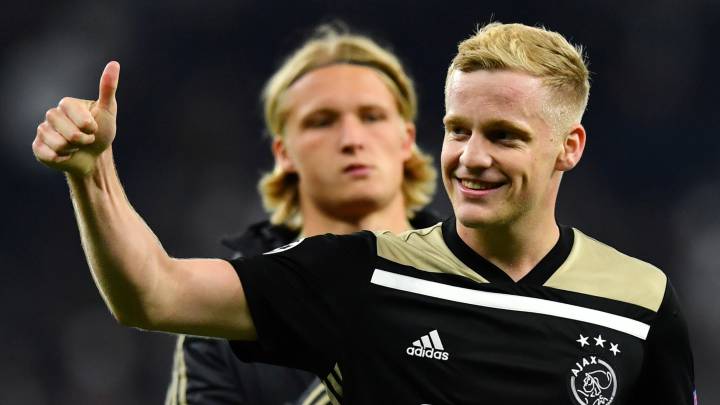 Overmars, sobre Van de Beek: "Veremos quién sigue..."