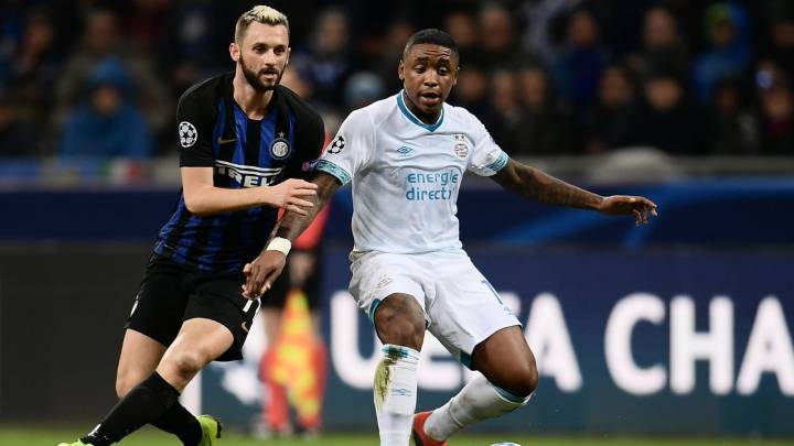 El PSV Eindhoven de Holanda pide al Sevilla 40 millones de euros por el atacante Steven Bergwijn, que ya había alcanzado casi un acuerdo con Monchi.