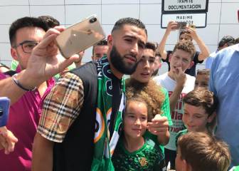 Fekir arrives in Seville ahead of Real Betis signing