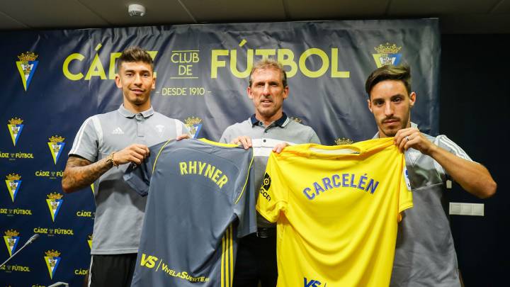 Rhyner e Iza Carcelén: más madera para el nuevo Cádiz de Cervera