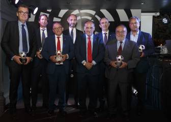 LaLiga premia a Relaño por sus 23 años al frente de AS