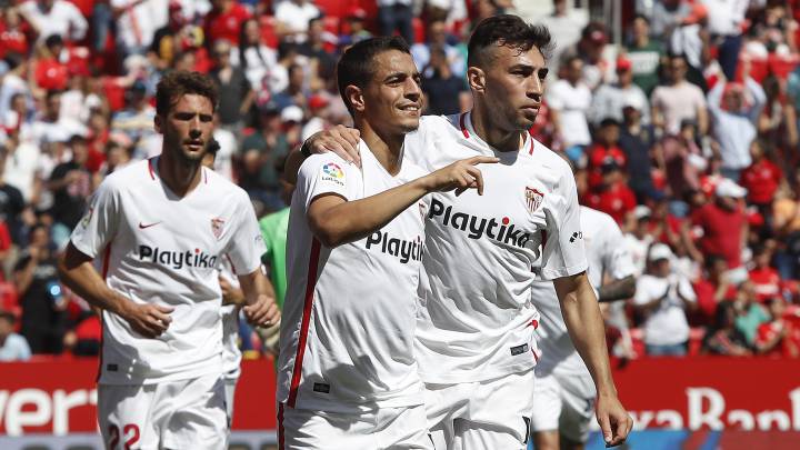 Nápoles, Milán y Roma quieren al delantero Wissan Ben Yedder y el Sevilla pide una cifra cercana a su cláusula de rescisión, de 40 millones de euros.