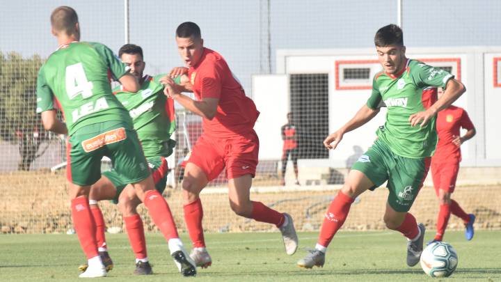 El Fuenla inaugura las derrotas del Alavés con susto incluido