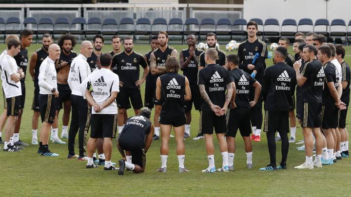 Zidane vuelve al trabajo con 28 jugadores... incluido James.