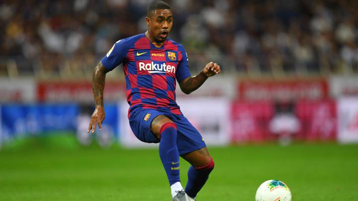 SAITAMA, JAPAN - JULY 23: Malcom of Barcelona in action during the preseason friendly match between Barcelona and Chelsea at the Saitama Stadium on July 23, 2019 in Saitama, Japan. (Photo by Atsushi Tomura/Getty Images)