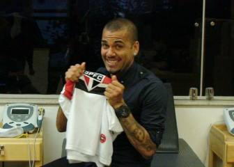 Alves vuelve a salir 'gratis': el jugador más barato del mundo