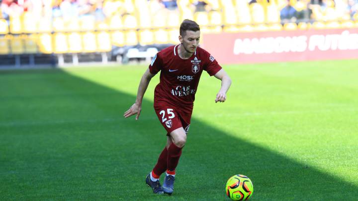 Iván Balliu durante un partido de la temporada pasada con el Metz.