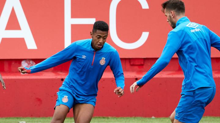 Lozano durante un entrenamiento con el Girona.