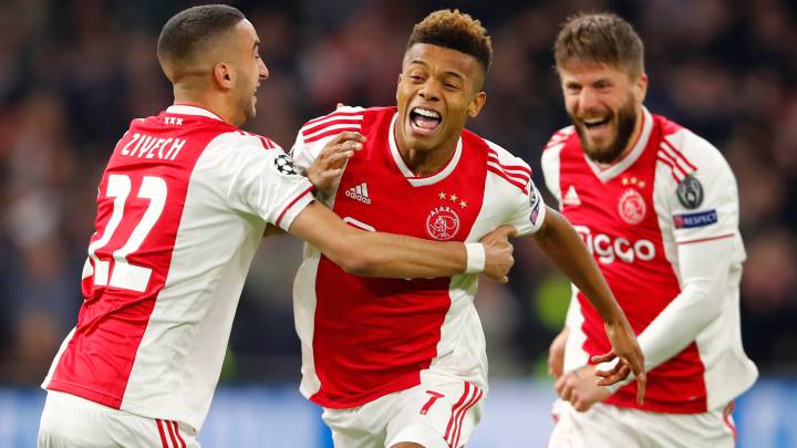 El Ajax ata a Neres hasta 2023