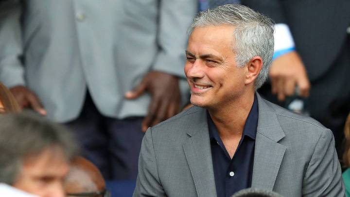 Mourinho: "Decirle tres veces que no al Real Madrid es imposible".