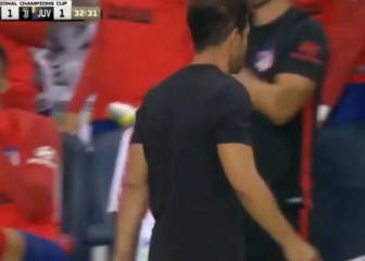 Todos maravillados con Joao Félix y Simeone en su película: su extraño gesto tras el 2-1