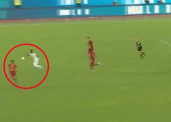 Lo que hace Vinicius para que Jovic desperdicie la jugada