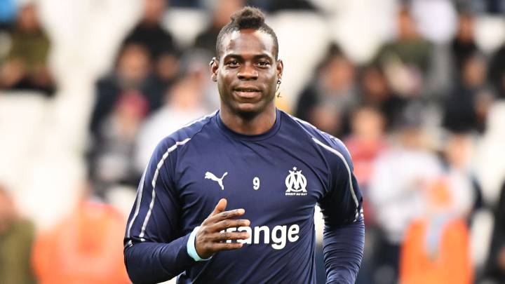 Mario Balotelli en un partido con el Olympique de Marsella