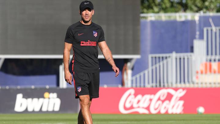 Kalinic vuelve a entrenarse con el grupo