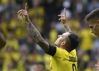 El Dortmund remonta y acaba goleando al Augsburgo