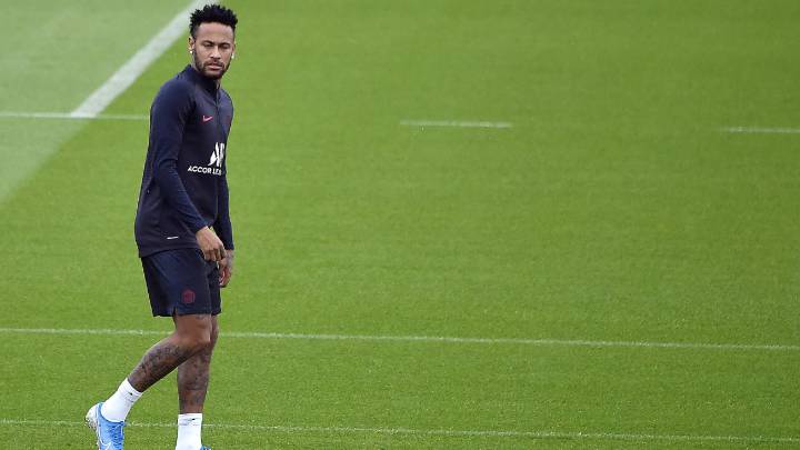 Barça could be bluffing over Neymar to appease Messi