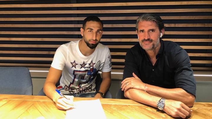 El Málaga anuncia el fichaje de José Rodríguez hasta 2022