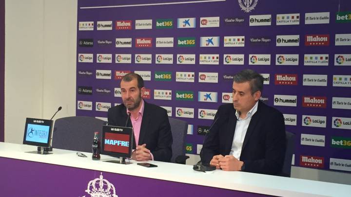 Espinar califica de "rutinario" la no inscripción de jugadores