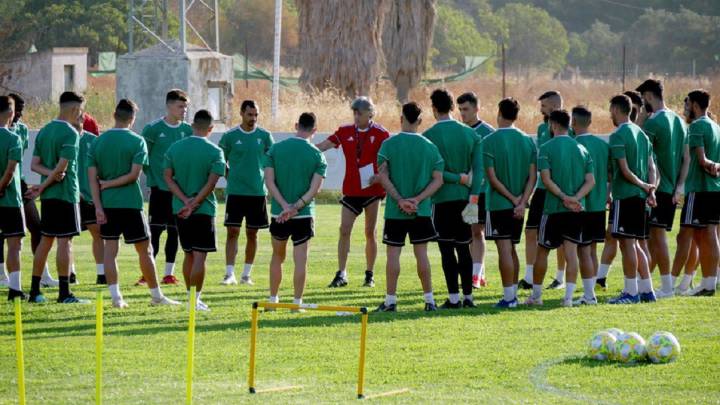 El Córdoba, ante una profunda crisis institucional.
