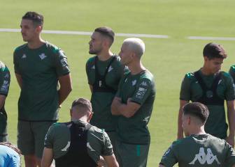 Canales, a disposición de Rubi para el choque del Camp Nou