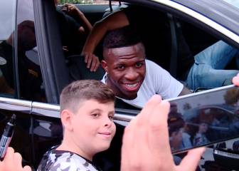 Vinicius ha debido batir el récord de Valdebebas: ¿cuántas fotos se pudo hacer?