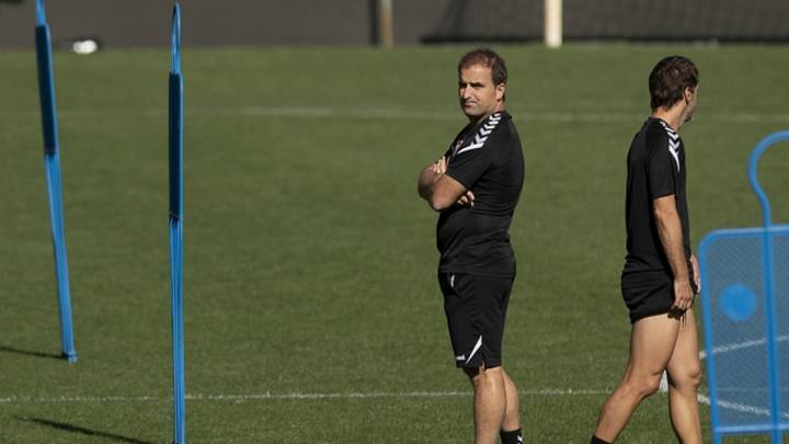 Jagoba Arrasate durante el entrenamiento de esta mañana en Tajonar (foto vía www.osasuna.es).