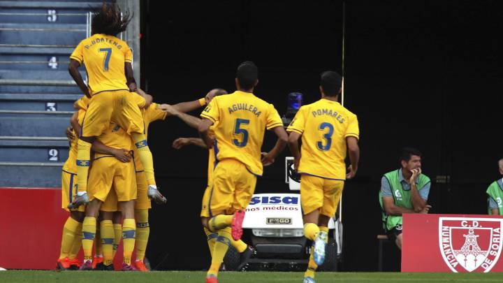 El Alcorcón busca debutar con victoria en Santo Domingo