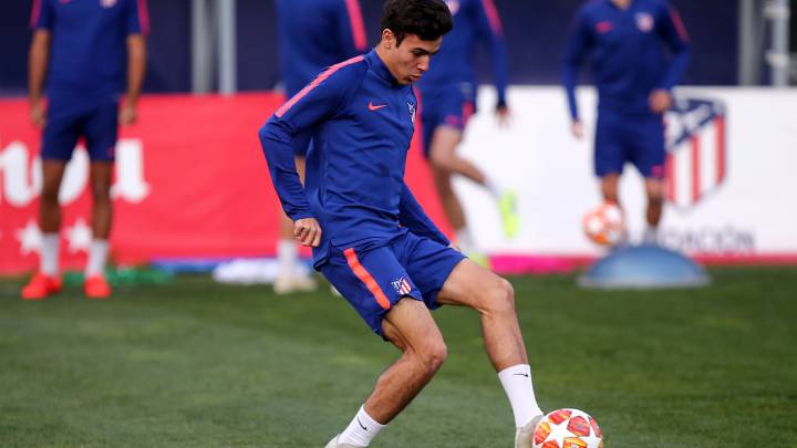Manu Sánchez y Riquelme, novedades en la lista para medirse al Leganés