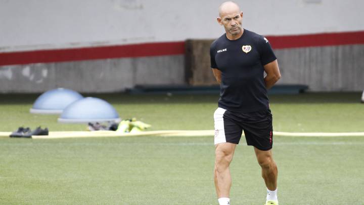 Paco: "Es un error que Abdoulaye siga, no contamos con el jugador y él quiere salir"