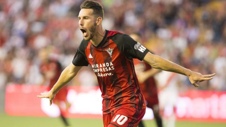 Mirandés - Cádiz en directo: LaLiga SmartBank, en vivo