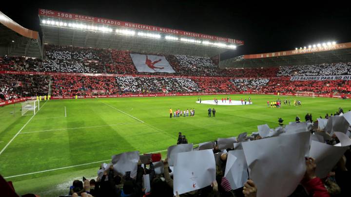 Panorámica del estadio de El Molinón.