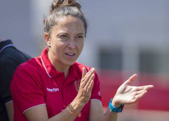Laura del Río, pionera en un banquillo masculino, debuta en el Flat Earth con victoria