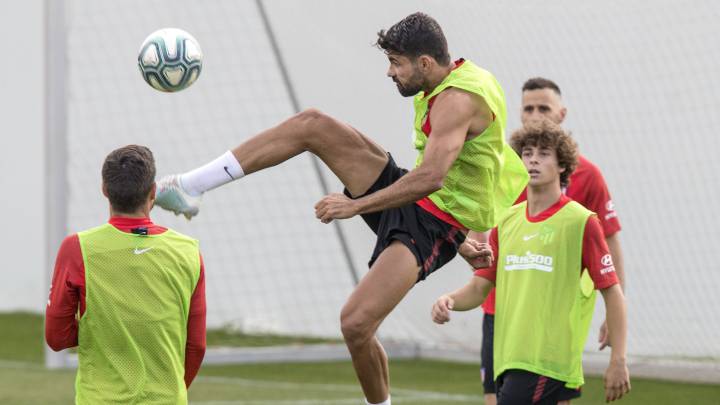 Costa vuelve casi cinco meses después y se reta con el gol.