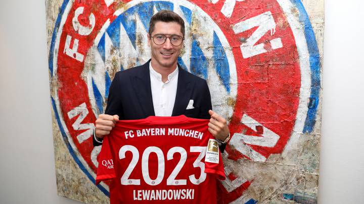 Lewandowski, hasta 2023