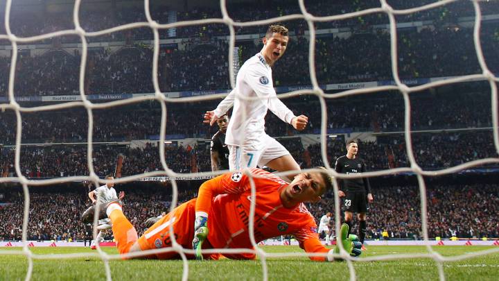 Cristiano bate a Areola en un partido de Champions en 2018