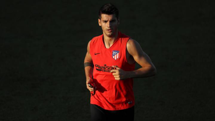 Morata tiene un esguince de rodilla de grado moderado.