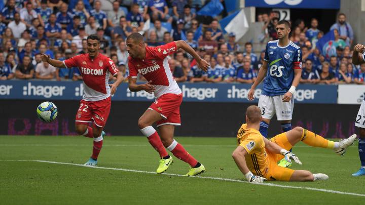Slimani marca el primer gol del Mónaco ante el Estrasburgo