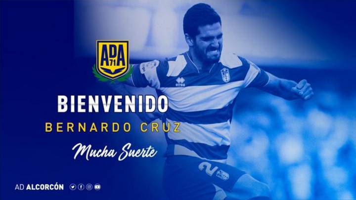 Bernardo Cruz refuerza la zaga del Alcorcón y Rodas se marcha