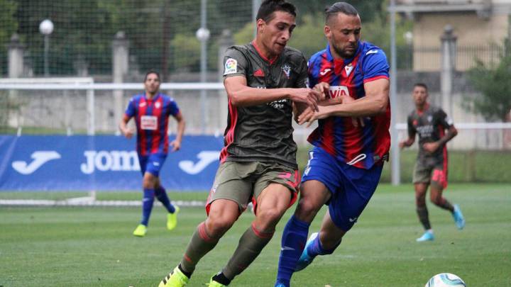Eibar y Mirandés empatan a dos en un amistoso en Mondragón