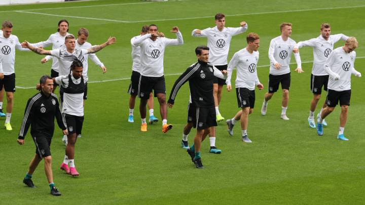 Werner reta a Van Dijk en el mini clásico de Hamburgo