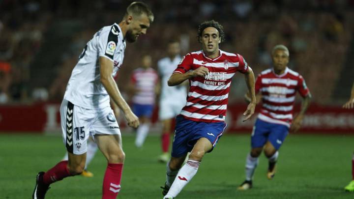 Raúl Baena, ex de Espanyol, Rayo y Granada, ficha por el Atromitos de Grecia