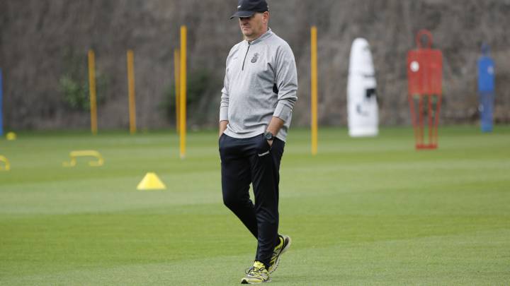 Pepe Mel: “Es mentira que los de un derbi canario sean tres puntos más”