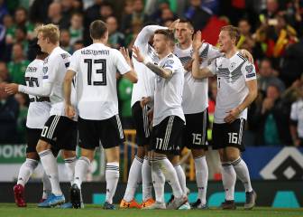 La Mannschaft vence, pero no termina de convencer